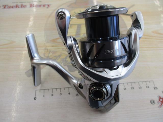 シマノ　23 ストラディック　C3000HG シマノ 23 ストラディック C3000HG / スピニングリール shimano