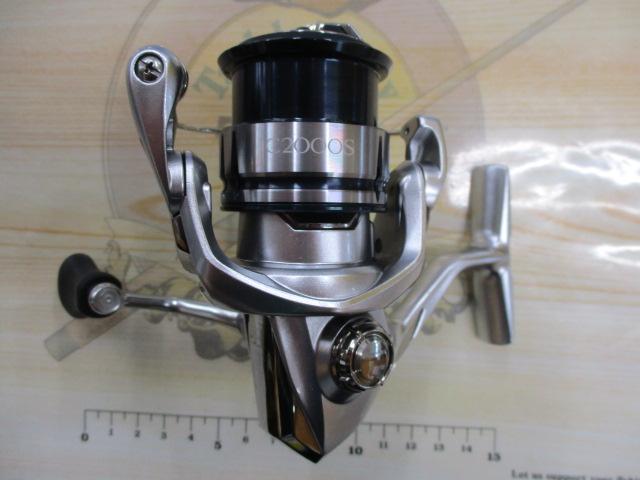 SHIMANO - 美品シマノ19ストラディック c2000s シマノ(SHIMANO) 19ストラディック C2000S ○完売しました