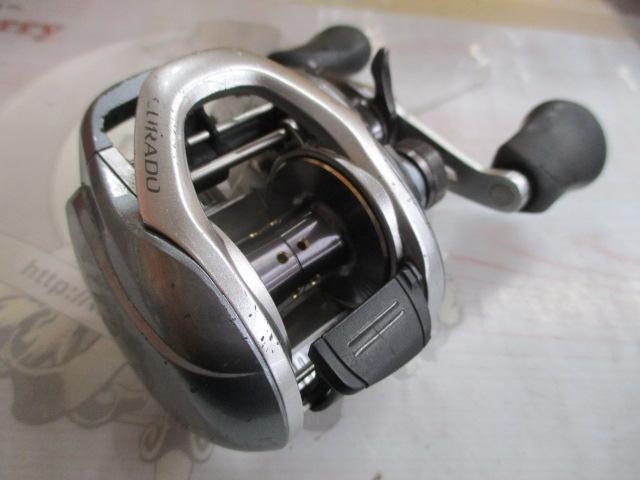 SHIMANO - シマノ　15クラド200  美品 シマノ (数量限定・半額)シマノ 15 クラド 200 右ハンドル
