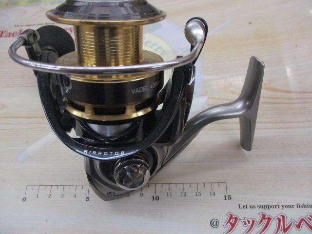 ダイワ　ヴァデル　4000H DAIWA（釣り） 【目玉商品】ダイワ ヴァデル 4000H (スピニング