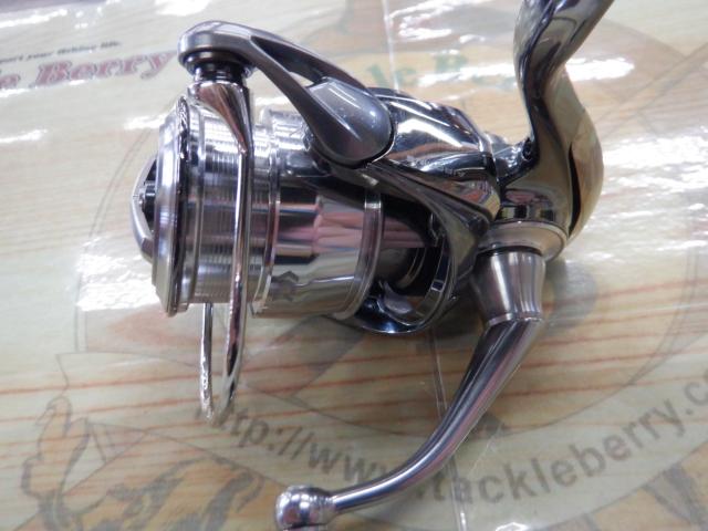 【新品未使用】22イグジストSF2000SS-H DAIWA EXIST SF SF2000SS-H ダイワ イグジスト