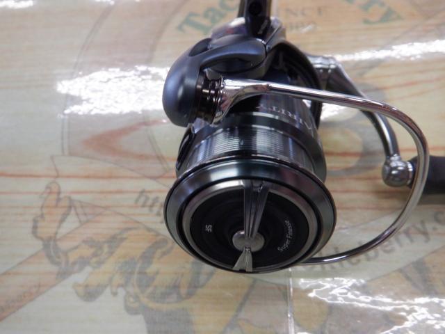 【美品】ダイワ 23 エアリティ ST SF1000S-P DAIWA（釣り） ダイワ 23エアリティ ST SF1000S-P スピニング