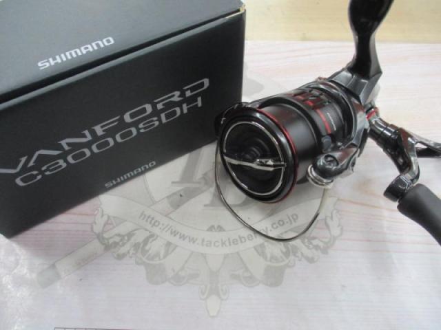 SHIMANO - 新品未使用品　SHIMANO  VANFORD  C3000SDH NEW SHIMANO 24 VANFORD C3000 SDH SPINNING REEL 5.1:1 *1-3