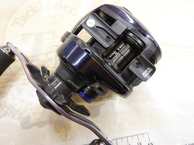 23ソルティストTW 100XHL PE SPECIAL　　美品 ダイワ ソルティスト TW 100XHL PE SPECIAL (リール) 価格比較