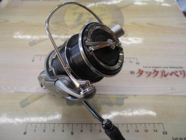 25カルディアLT2500S-XH 新品未使用品 ダイワ カルディア LT2500S-XH (リール) 価格比較 - 価格.com