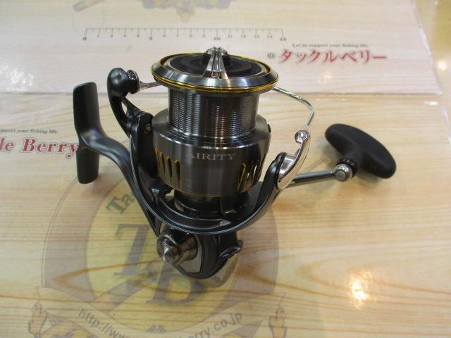 ［美品］23エアリティLT4000-XH SPORT LIFE PLANETS23ｴｱﾘﾃｨ LT4000-XH: スピニングリール