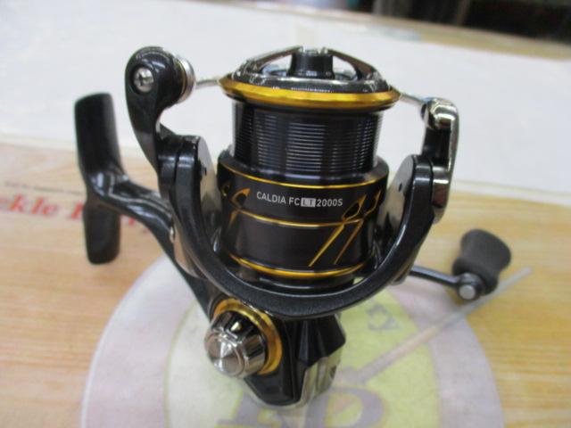 DAIWA - 【中古/未使用品】 ダイワ  21 カルディア FC LT 2000S   /O015M 2025年最新】Yahoo!オークション -カルディア fc lt2000sの中古