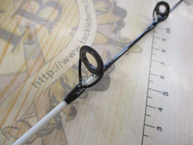 エッグアームショーティー　スポーティーグリーン ジャッカル EGG ARM SHORTY スポーティーグリーンの釣具販売