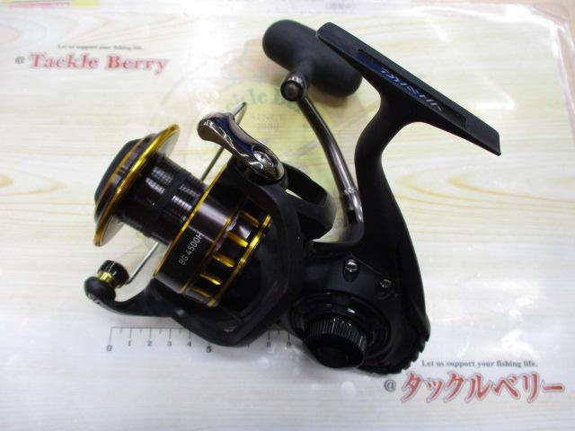 ダイワ　リール　16 BG 4500H(旧表記) PEライン付き ダイワ リール 16 BG 4500H(旧表記) PEライン付き - メルカリ