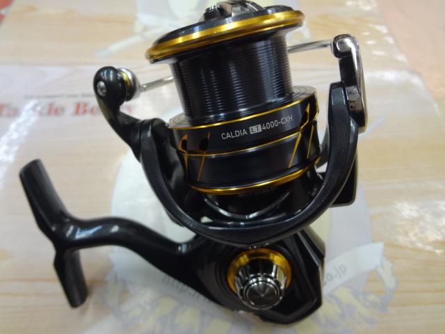 ダイワ　21カルディア　LT 4000 - C 【新品未使用品】 ダイワ】 21カルディア LT 4000-CXH 使用1回 DAIWA CALDIA