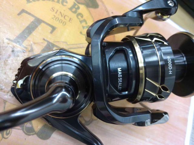 スイッチ　22カルディアSW 6000D-H ダイワ スピニングリール 22カルディア SW 6000D-H 2022年モデル