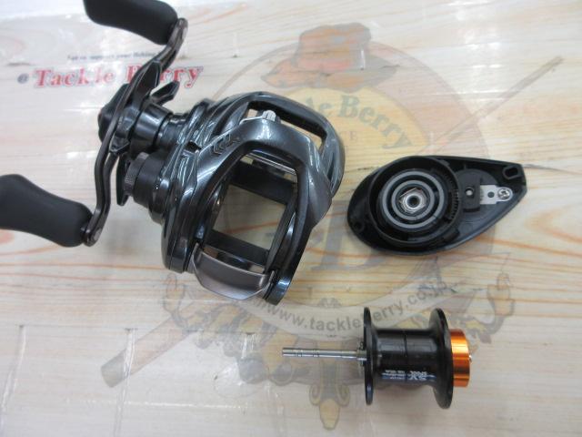 本日限定価格　20タトゥーラSV TW 103SHL 7.1左巻き 極美品／ダイワ 20タトゥーラ SV TW 103SHL ベイトリール