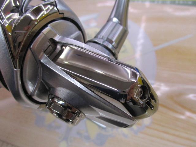 SHIMANO - 新品未使用　シマノ　19ストラディック　2500SHG 楽天市場】シマノ（shimano） 19 ストラディック 2500shg 【の通販