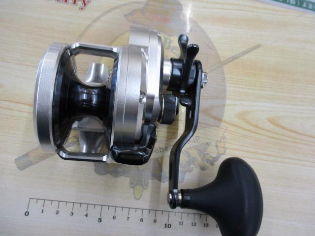 ✡SHIMANO 11 オシアジガー 2000NR-PGジギング•ベイトリール シマノ オシアジガー 2000NR-PG (リール) 価格比較 - 価格.com