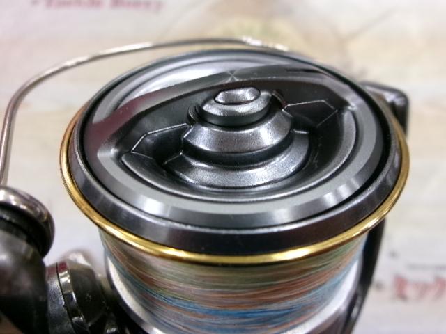 SHIMANO - まー　18ステラ3000MHG SHIMANO 極美品　リブレノブ付き シマノ(SHIMANO) 18 ステラ 3000MHG 038074｜アウトドア用品