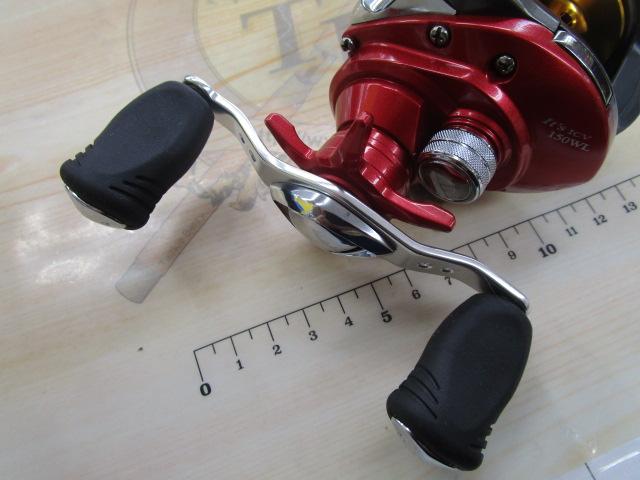 イッツ ICV 150L Daiwa It's ICV 150L Baitcasting reel close-up hands on - YouTube
