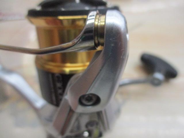 つりマルショップ 15 ストラディックC3000 5/1まで Amazon | シマノ(SHIMANO) スピニングリール 15 ストラディック