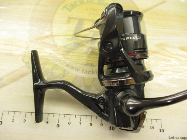 シマノ 24ヴァンフォード C2000S 新品、未使用 シマノ】24ヴァンフォード C2000S, C2000SHG, C2500S, C2500SXG