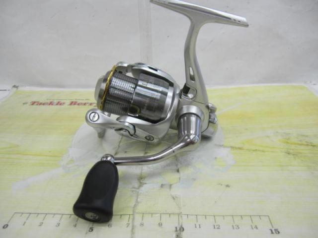 SHIMANO - ルビアス　2000 DAIWA（釣り） 24 ルビアス LT2000S-H スピニングリール - 最