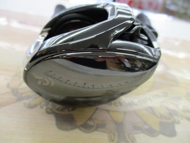 24スティーズ　SV TW 100xhl ダイワ ベイトリール 24スティーズ SV TW 100XH(右): 釣具の