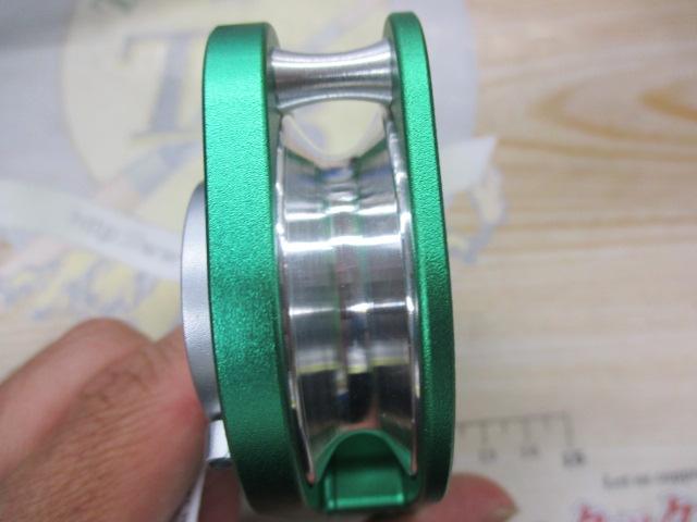 釣具（リール：Tiny Reel） 世界最小級コンパクトサイズ釣り竿！小さくても高性能、釣りの