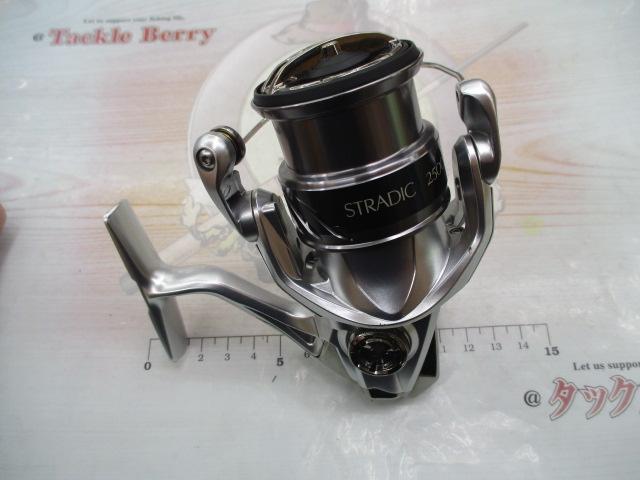 シマノ　15ストラディック2500hgs(中古) シマノ(SHIMANO) 15 ストラディック 2500HGS 034113｜アウトドア