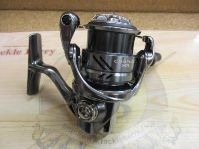【実釣未使用】シマノ 21コンプレックスXR C2000 F4 シマノ(SHIMANO) 21 コンプレックス XR C2000F4 ☆セール特別