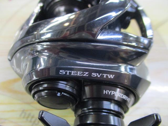 スティーズ SV TW 100H ベイトリール 24スティーズ ダイワ ベイトリール 24スティーズ SV TW 100H(右): 釣具の