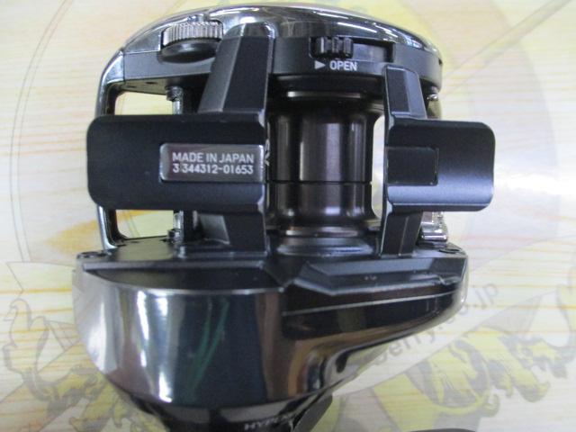 24スティーズSV TW 100H Amazon | ダイワ(DAIWA) バスベイトリール 24STEEZ(スティーズ