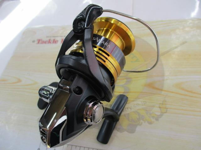 【翌日発送】シマノ 22サハラC3000HG 新品未使用品 シマノ 22 サハラ C3000HG | リール,スピニングリール,シマノ