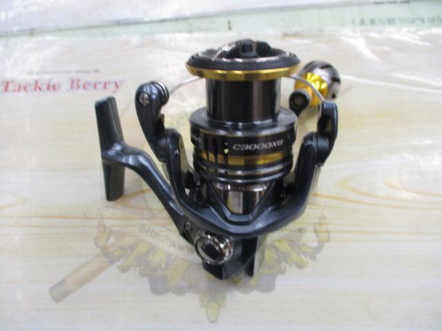 【未使用】シマノ　21アルテグラC3000XG ダブルクロスPE 0.8号付き 未使用】シマノ 21アルテグラC3000XG ダブルクロスPE 0.8号付き 邪険
