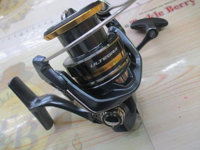 21アルテグラc3000hg美品 シマノ(SHIMANO) 21 アルテグラ C3000HG ☆セール特別処分品