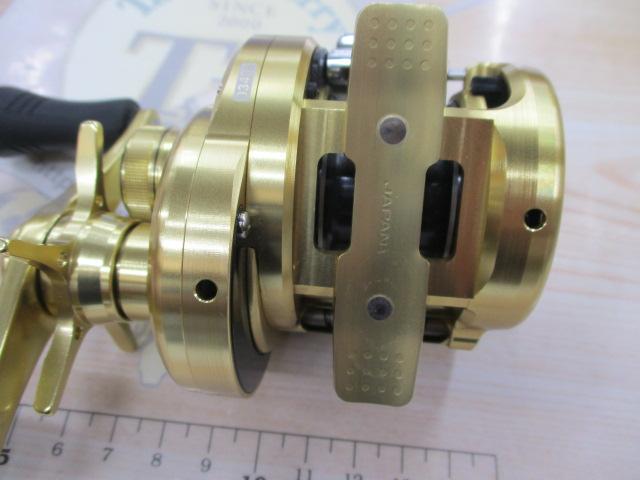 15カルカッタコンクエスト101hg 極美品 Amazon | シマノ(SHIMANO) ベイトリール 両軸 15 カルカッタコン