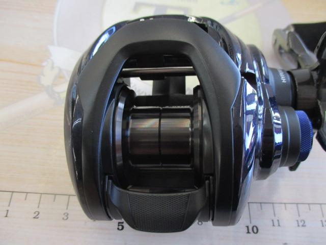 23 ソルティストTW PE SPECIAL 100XH 右 DAIWA ソルティスト TW PE SPECIAL 2023年モデルの最安値