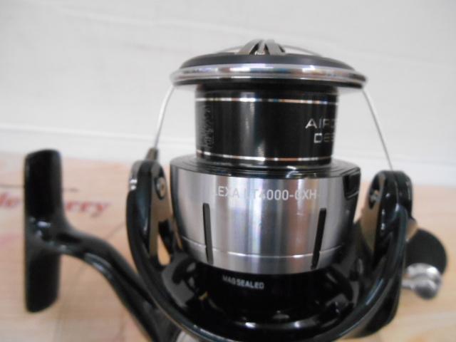 23レグザ　4000-CXH DAIWA（釣り） 【目玉商品】ダイワ 23 LEXA レグザ LT4000-CXH