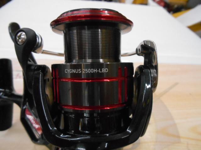 19シグナス2500LBD 楽天市場】ダイワ 19シグナス 2500h-lbd（種類（リール