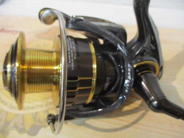 THEORY 4000H スピニングリール b01n4pb9gw.jpg