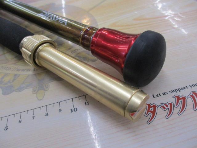 ダイワ　マッドバイパー落とし込み (MHH-243SMT)ケース付き ダイワ マッドバイパー 落とし込み MHH-243SMT【大型