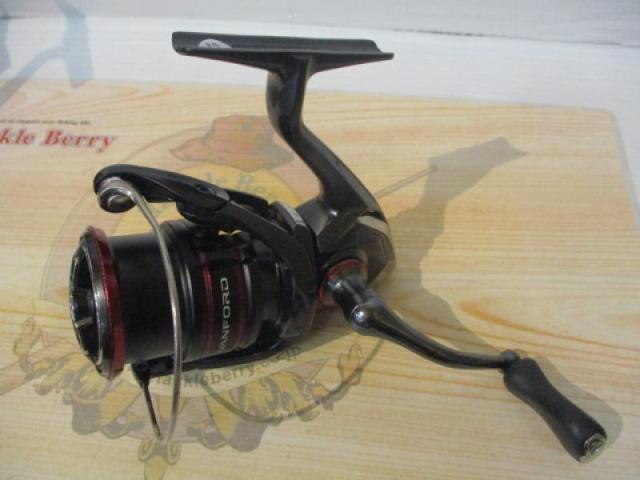 20ヴァンフォードC2500SHG 中古 シマノ 20ヴァンフォード 2500SHG | 中古釣具買取・販売の