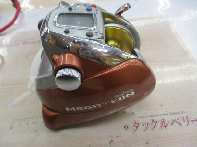 DAIWA - シーボーグ750ＭＴ中古美品です ΨΨ DAIWA ダイワ 電動リール シーボーグ750MT 箱付 801292｜中古