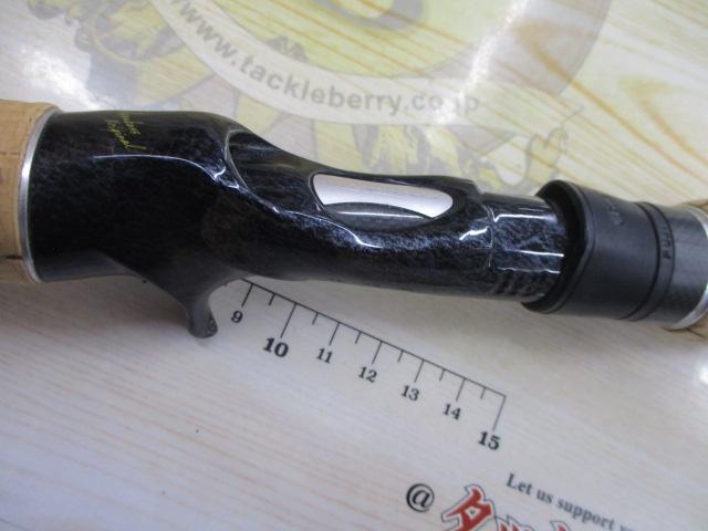 デストロイヤー F4-66GT3(トマホーク08SETTING)ショートフォアグリップ ブラックシートフード