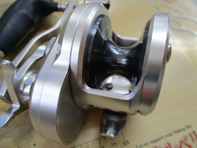 SHIMANO - 【中古/極上品】 シマノ 17 オシアジガー 2000NRHG   /R211M 17オシアジガー 2000NRHG｜＠ベリーネット 日本最大新品中古釣具