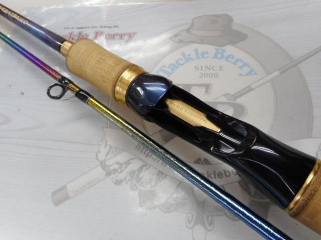 シマノ 23 ワールドシャウラ リミテッド 1652R-3 美品 シマノ(SHIMANO) 23 ワールドシャウラリミテッド 1652R-3