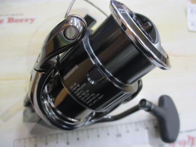 22ステラ4000mhg Shimano 22 Stella 4000MHG – JDM TACKLE HEAVEN