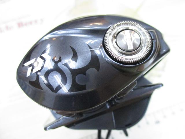 25タトゥーラsv tw100XHL最終価格！早い者勝ち 楽天市場】ダイワ ベイトリール 25タトゥーラ SV TW 100XHL(左