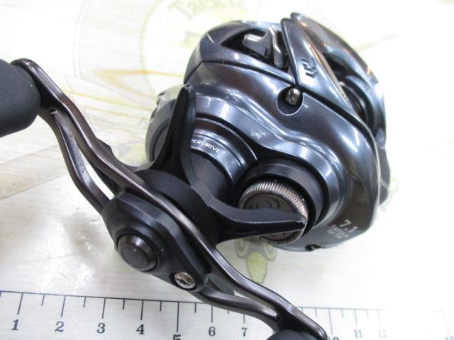 ダイワ 25タトゥーラ　SVTW　１００HL 25 タトゥーラ SV TW 100HL (左ハンドル) | ダイワ | 25