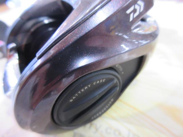 【中古美品】21紅牙 IC 150P 右 DAIWA（釣り） ダイワ 21紅牙 IC 150P カウンター付リール