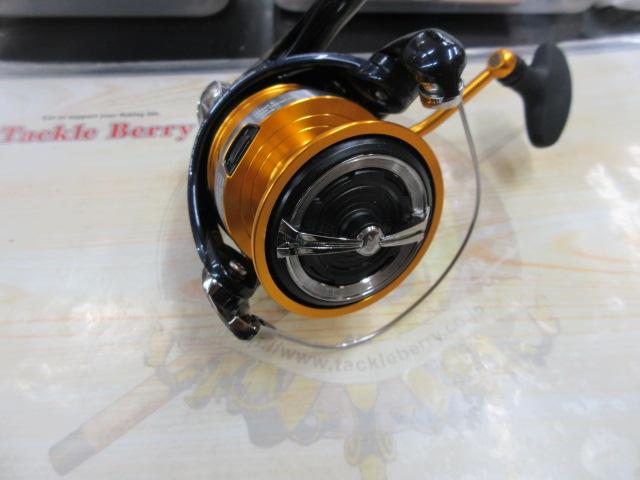ダイワ 24 レブロス LT5000-CXH Amazon.com : Daiwa LT1000S Spinning Reel 24 Revros : Sports