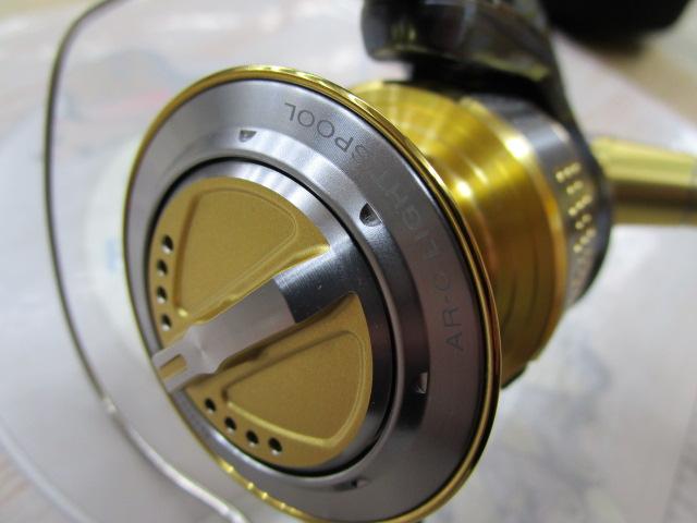10ステラ 4000XG SHIMANO】シマノ『10ステラ4000XG』02438 スピニングリール
