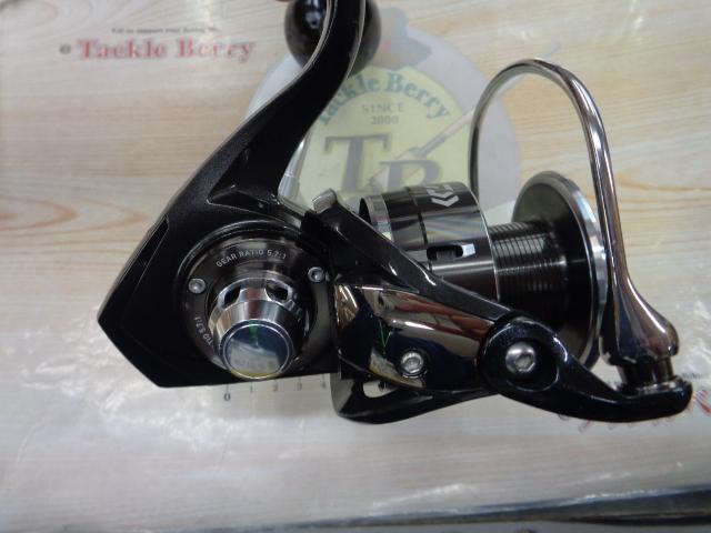 【美品】16キャタリナ　4500H ダイワ】 16キャタリナ 4500H DAIWA CATALINA | スプールエッジ